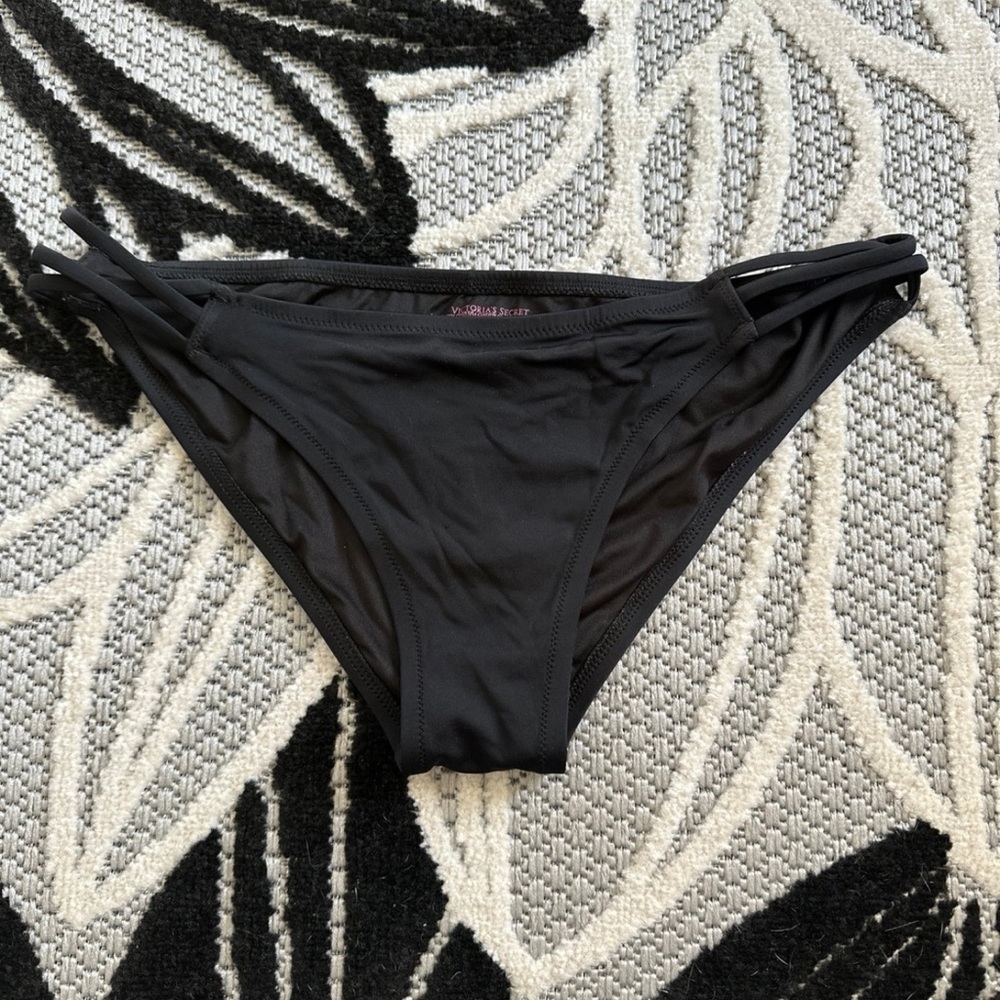 Victoria’s Secret bikini bottoms